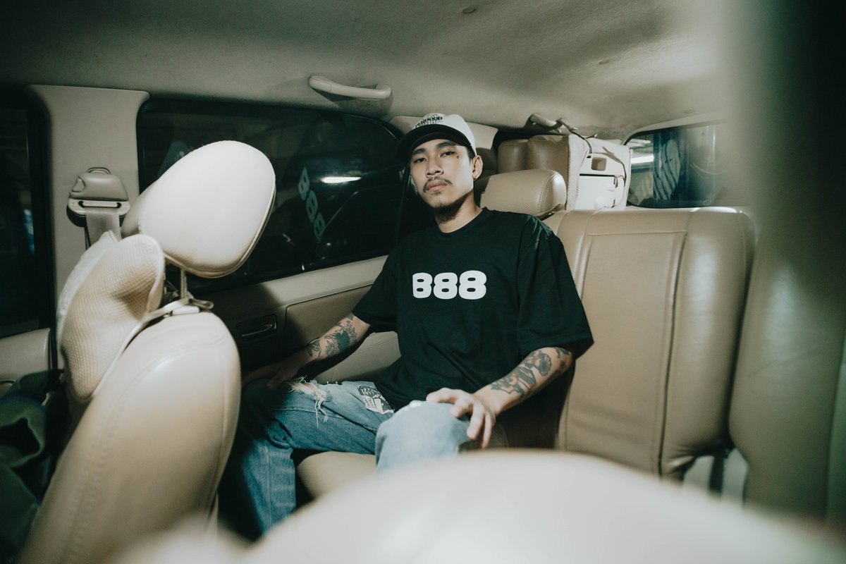 perhoodph's tweet photo. 3rd Anniversary Collection out now!

888 - Black
650 Php
Small - 2XL

In frame: @Iamlexuscando 
Shot by: Cj Manguerra

Shop here:
https://t.co/WrvsCxlN2k
https://t.co/ySnBmzH1ct https://t.co/2oEAEHbeuP