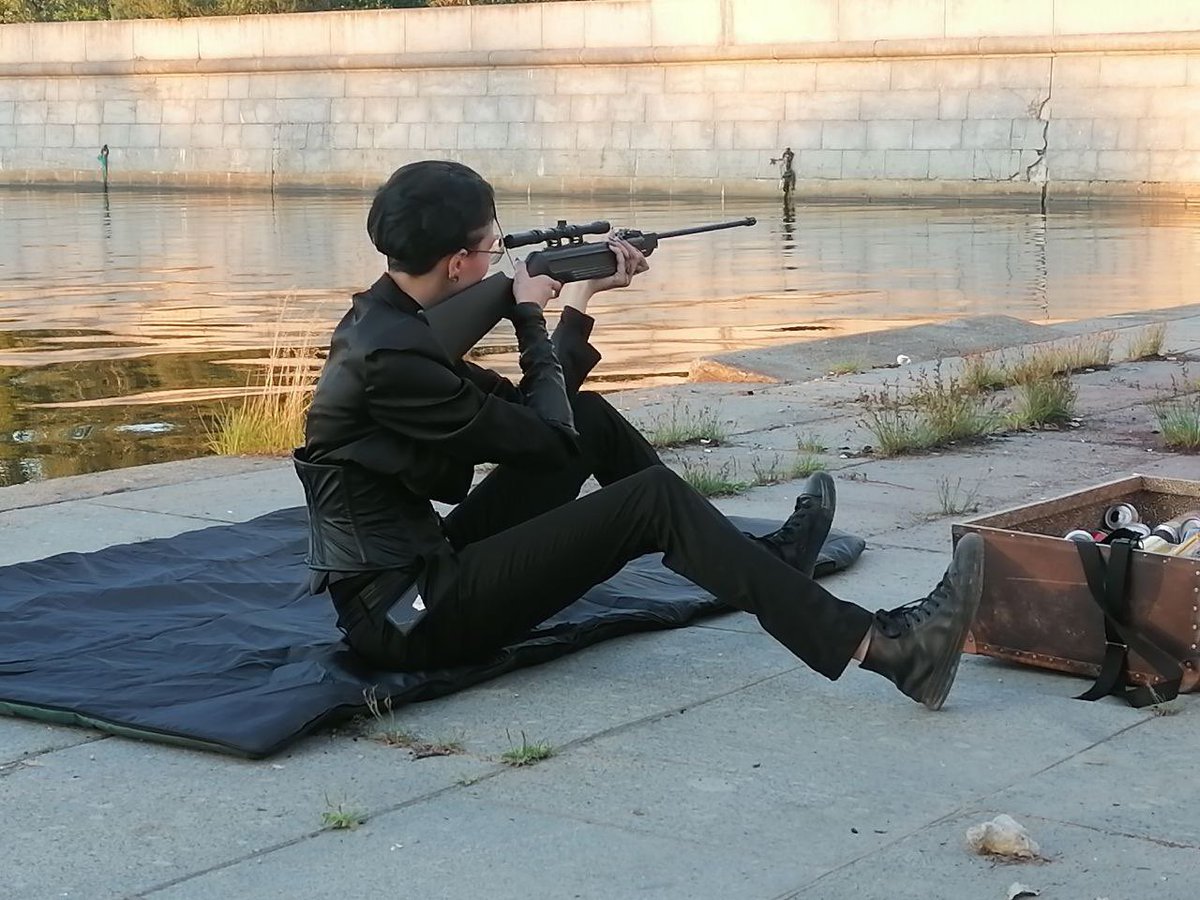 get_baget's tweet photo. Bang bang, I shot you down
Bang bang, you hit the ground
Bang bang, that awful sound
Bang bang, I used to shoot you down https://t.co/D5DXOaDJ4p