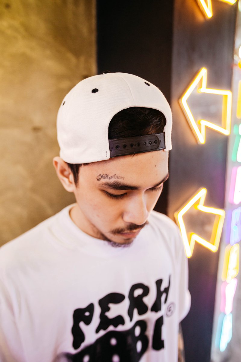 3rd Anniversary Collection out now!

888 - Snapback cap
500 Php
One size

In frame: @Iamlexuscando 
Shot by: Cj Manguerra

Shop here:
shopee.ph/perhood
lazada.com.ph/shop/perhood-c…