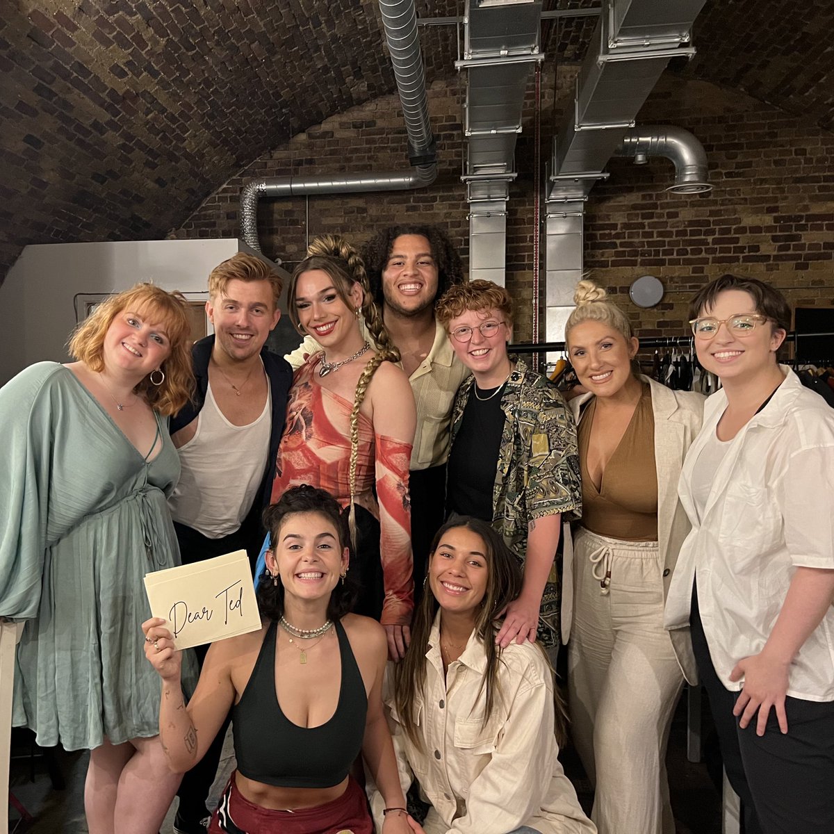 Teddy Hinde tweet media