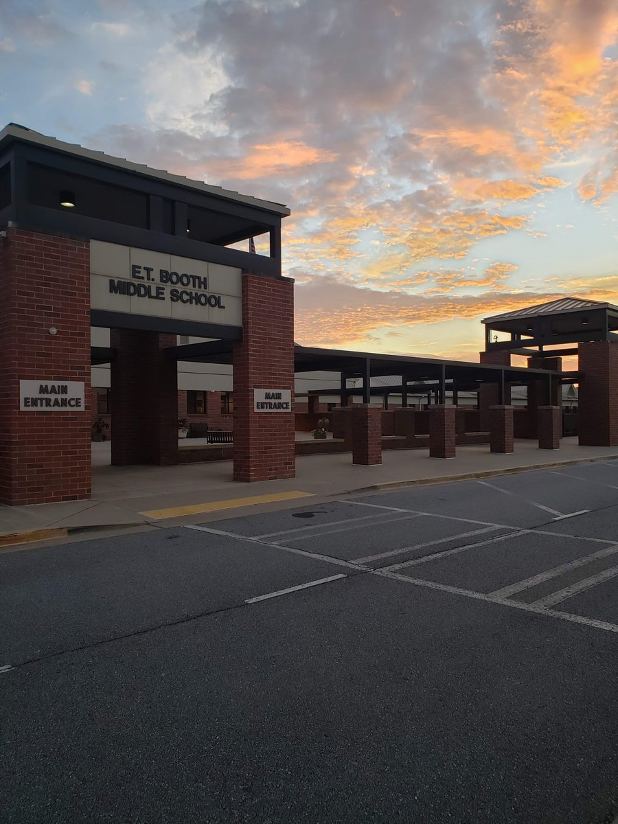 ETBoothMS (@etboothms) on Twitter photo Beautiful start to the First Day of School! Welcome back, #FalconFamily! <a href="/CherokeeSchools/">Cherokee Co. Schools</a> Beautiful start to the First Day of School! Welcome back, #FalconFamily! <a href="/CherokeeSchools/">Cherokee Co. Schools</a>