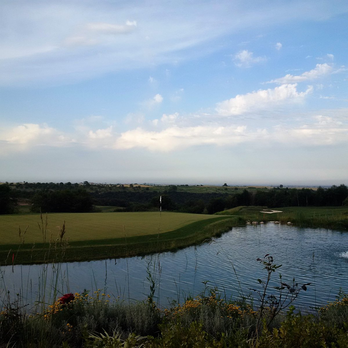 TosoTour's tweet photo. Taking some time off with a view of the #golf course in Quba.

#travel #Azerbaijan #tour https://t.co/IaPXCh6vA8