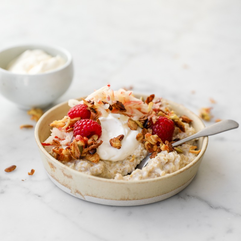 NDC_ie's tweet photo. Our Apple Crumble Porridge recipe contains 19g of protein which is a nutritious and delicious way to smash your protein goals!ππ₯
Visit https://t.co/ecPUCBZt65 for the full recipe π₯£
#milkitsgoodtoknowitsgood #enjoyitsfromeurope #sustainabletogetherineurope https://t.co/vFWthbNyvl