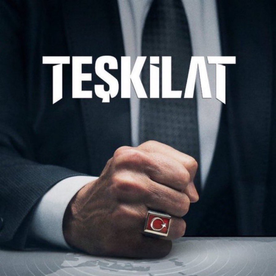 Çağlar Ertuğrul'un ayrıldığı #Teşkilat dizisinin 3. sezonu İstanbul’a taşınacak. Projenin ana kadrosuna 3 yeni oyuncu katılacak...