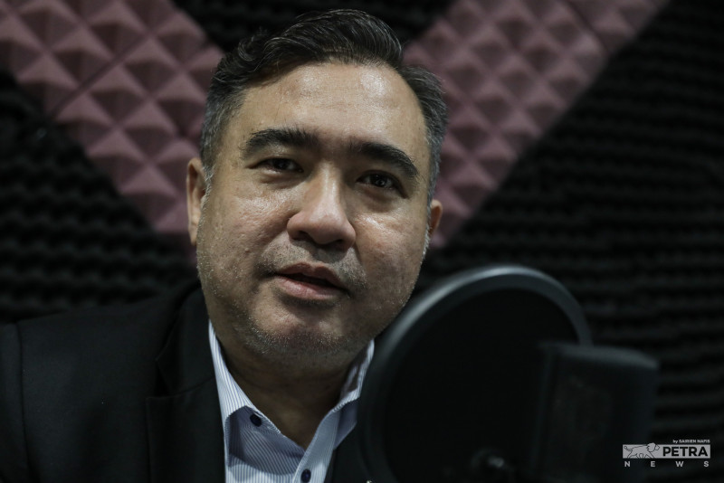 MinikaRahim's tweet photo. Ahli Parlimen #Seremban Anthony Loke Siew Fook berkata apabila Pakatan Harapan mengambil alih Putrajaya, beliau, sebagai menteri pengangkutan ketika itu, adalah orang yang mencadangkan mengembalikan RM555 juta kepada #LTAT. https://t.co/Xa96YR9zQZ