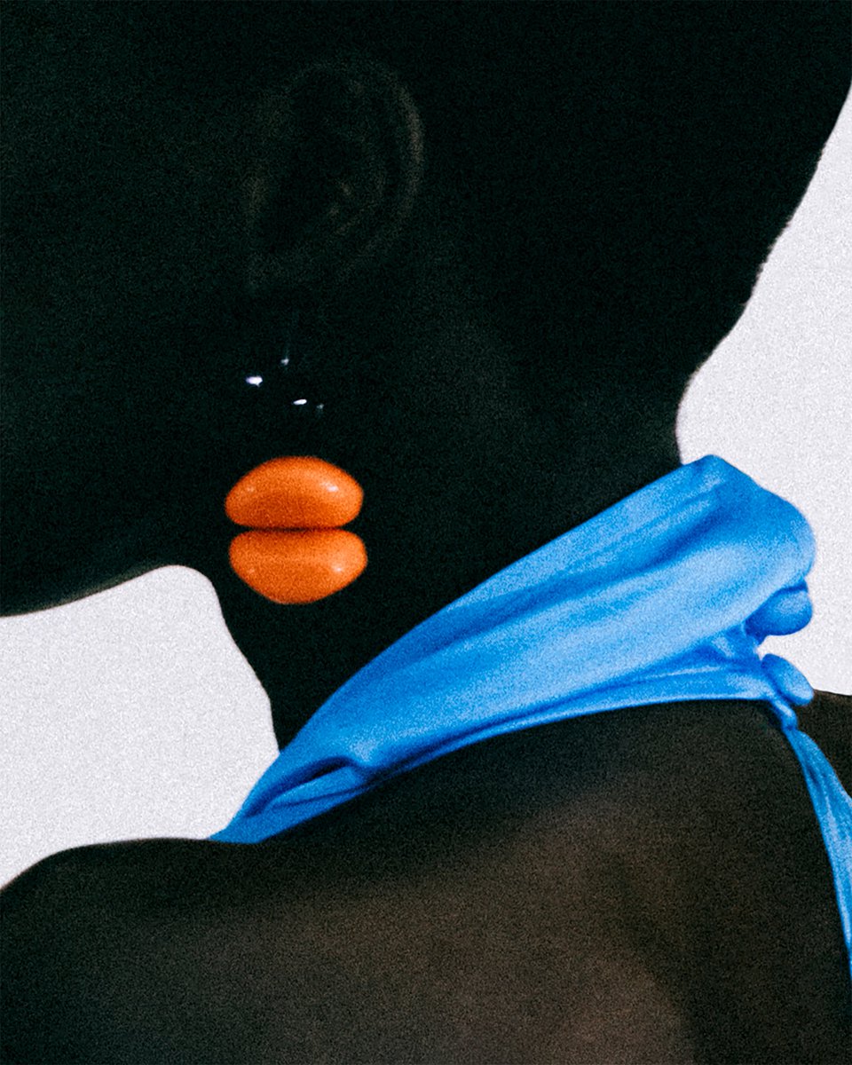 RickCagnotto's tweet photo. 'MARMO' is my new piece on #objkt 

 https://t.co/wi0kmpZ3R6
 https://t.co/KT2zxjsmYq

 Edition of 5 / only 3 tez 💎💎💎

 #tezos #visualart #photography #model #nftart https://t.co/ehM9Nkd72M