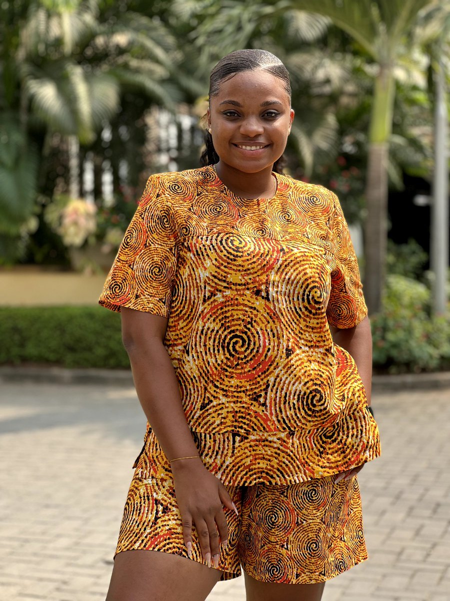 Easy Chic does it!🧡🧡

Shop via our website for sweet deals🏷
Shop Nigerian brands at ANEEQUE 🛍 
.
#aneeque #bellanaija #lekkiwives #lagosfashion #africanfashion  #lagosbabes #aneequeng #wardrobeessentials #onlineboutique #womenclothing #naijastyles #readytowear