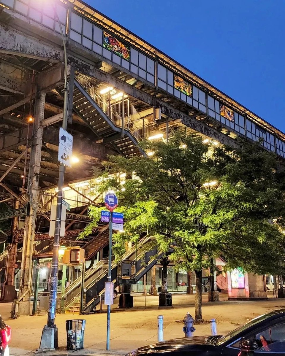 fromTheBronx's tweet photo. West Farms. The Bronx, USA. PHOTO: @FromTheBronx
.
.
.
#thebronx #bronx #fromthebronx #fromthebronxtotheworld #thebronxdoesitbetter #iamthebronx #wearethebronx #nycgo #seeyourcity #thebronxnyc #thebronxusa #thisisnewyorkcity #trueyorkcity #westfarms https://t.co/OZpZZdpFfp
