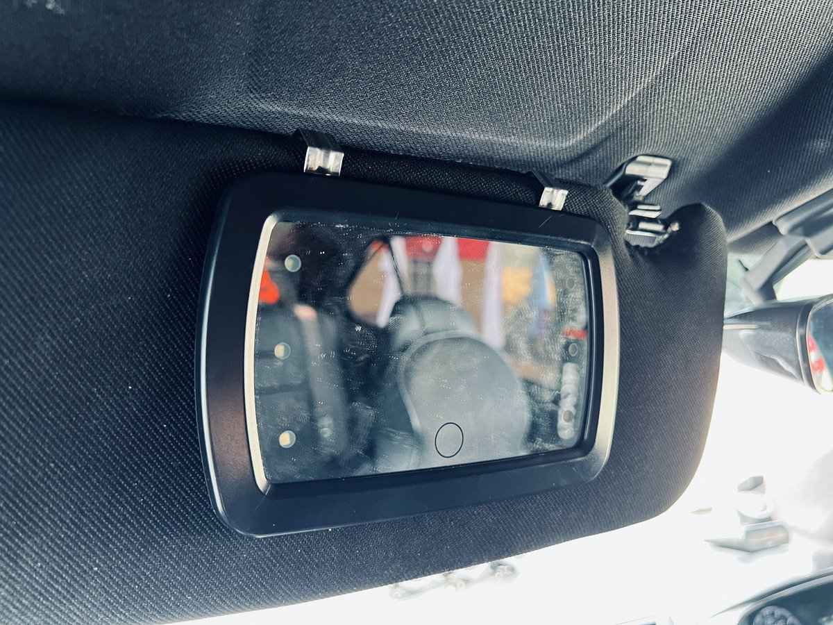 AkeemSharyzal's tweet photo. No 7 | Cermin Led / Make Up

Even aku tak pakai sangat benda ni tapi untuk wife aku &amp; perempuan sangat memerlukan sebab nak make up dalam kereta kan, so boleh letak dekat atas pillar tu. Go

https://t.co/CVIcWhqJeg

https://t.co/oH973CPViy https://t.co/pddEbO12Ma