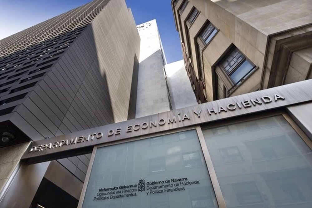📈 El #PIB de #Navarra aumentará un 0,8% en el segundo trimestre

Según la previsión de la <a href="/AIReF_es/">AIReF</a>, el crecimiento será inferior a la media nacional, situada en el 1,1%.

navarratelevision.es/Noticia/Z7D404…