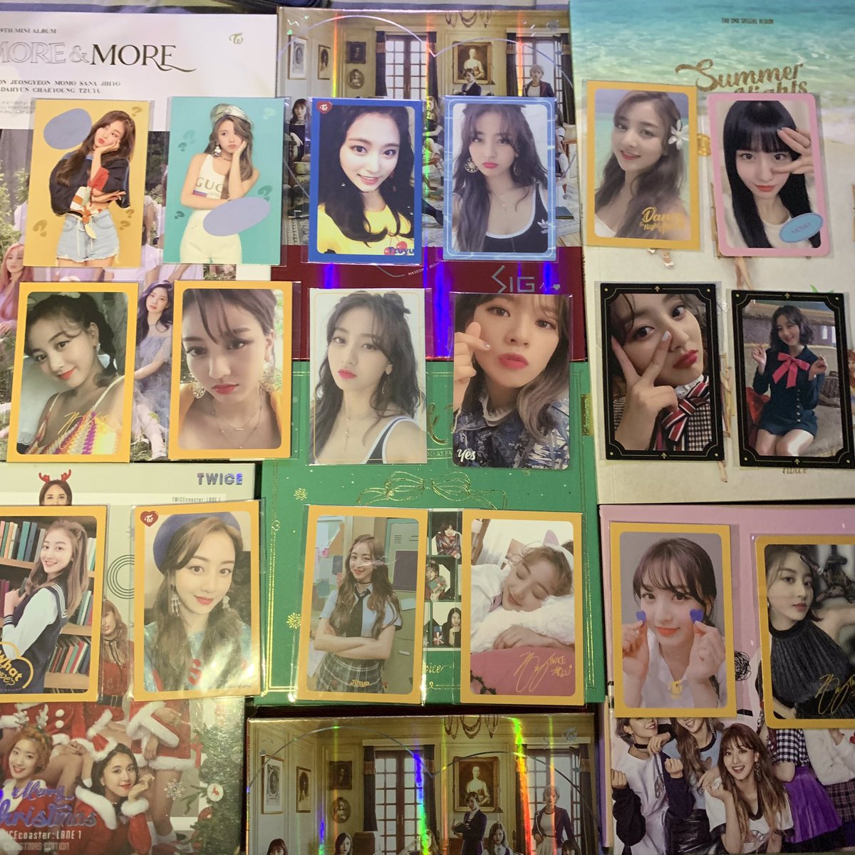 HappyBeamPH's tweet photo. wts lfb ph pcs

• twice assorted photocards

jihyo > tyoy, fancy signed, beret, uniform, library, heart - 150 ea
jh wil pajama signed - 150 (myos 1:1 ratio)
wil scratch cards - 50 ea
the rest - 100 ea

– on hand
– nfsb https://t.co/pIgFSuuF4V