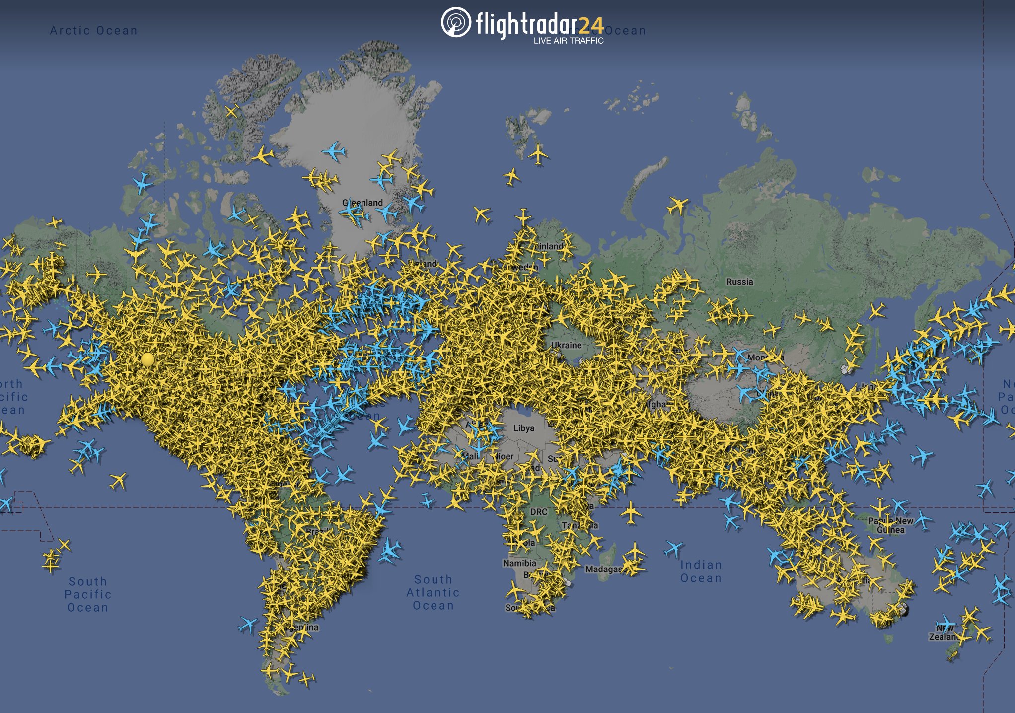Flightradar24網站是由兩名來自瑞典的航空愛好者，羅伯特松（Mikael Robertsson）和林德伯格（Olov Lindberg）所開發的。