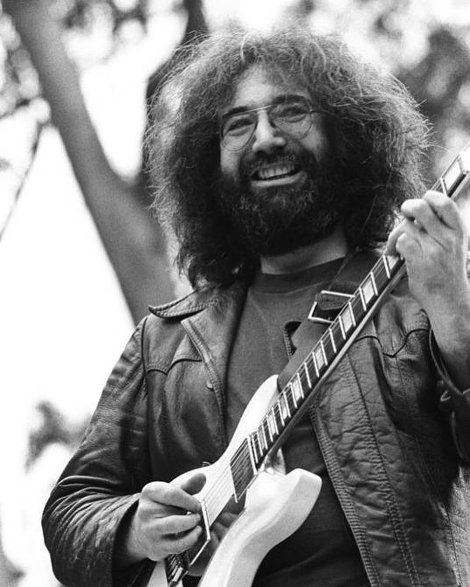 Grateful Dead tweet media