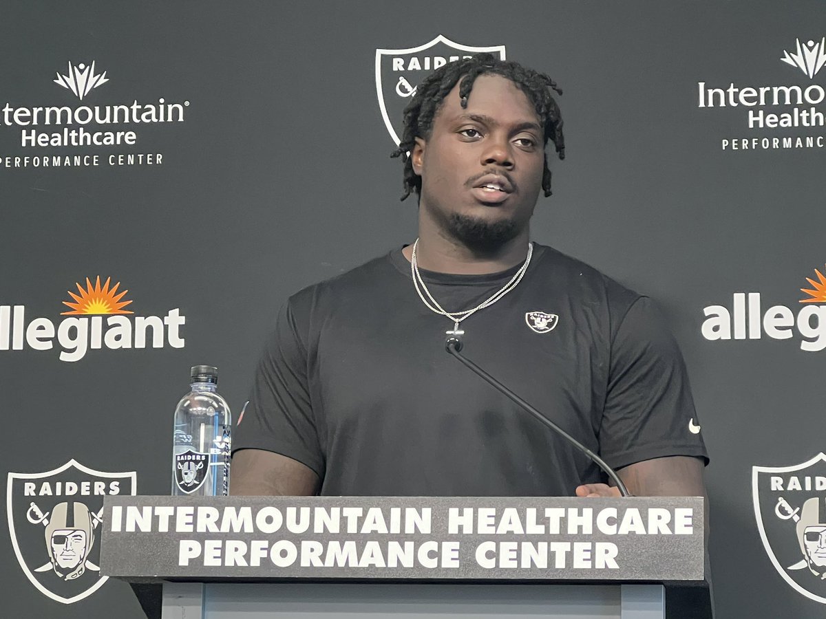theleviedwards's tweet photo. According to Lester Cotton Sr, his evolution in the NFL has been guided by his faith in God and himself.

“I had to get out of my own way and see myself more as a person than a player, and go from there.” https://t.co/LZ4utvlNko