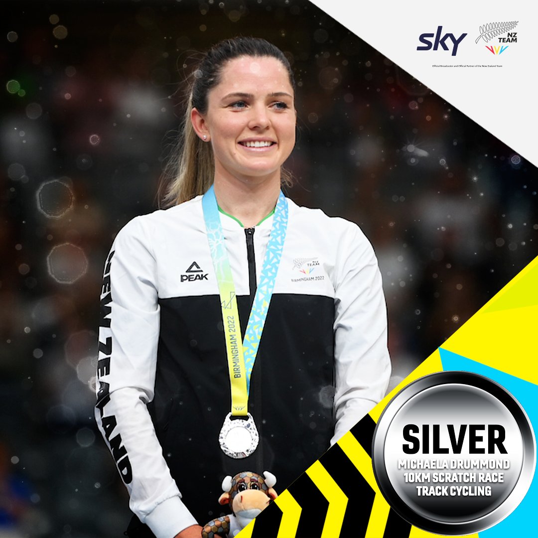 skysportnz's tweet photo. 🥈 SILVER! Congratulations to Michaela Drummond - SILVER medal winner in the Women's 10km Scratch Race 🚴 at the Birmingham 2022 Commonwealth Games! That’s @thenzteam’s 2️⃣0️⃣th medal at #Birmingham2022! #SeeYourPossible
🇳🇿 Medal count: 20
🥇10
🥈6
🥉4 https://t.co/pPKipB4HFJ