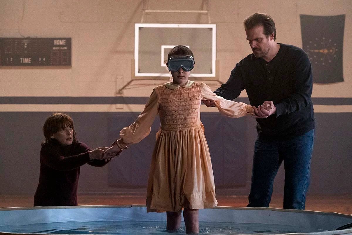 mrsrollisi's tweet photo. the hopper/byers family 🫶🏼 https://t.co/E39Y9El5bg