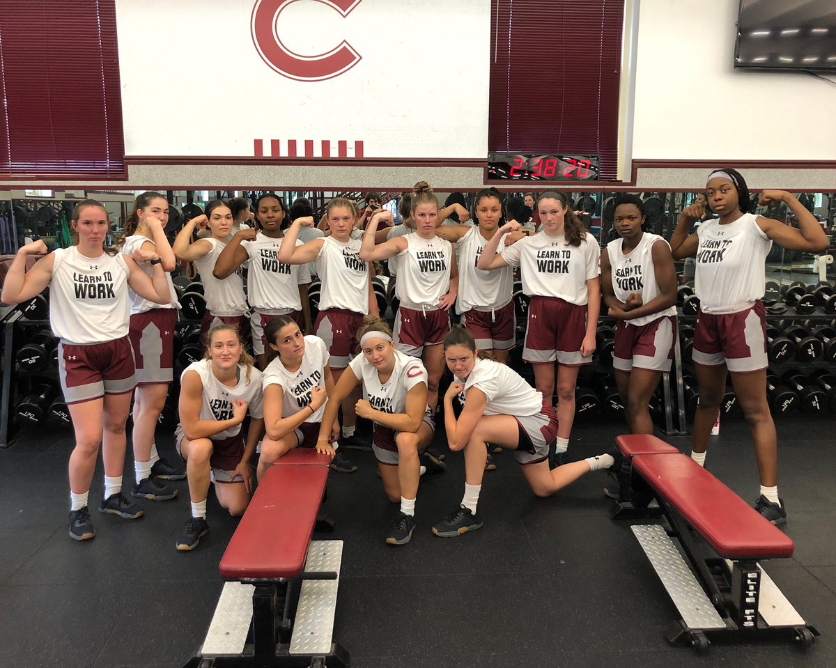 ColgateWBB's tweet photo. What a summer it's been. It started off with Learning to Work and finished with simply working.
Proud of our team for what they accomplished and looking forward to putting in more work this fall 💪
#learntowork #gogate https://t.co/hZ1Or82zP3