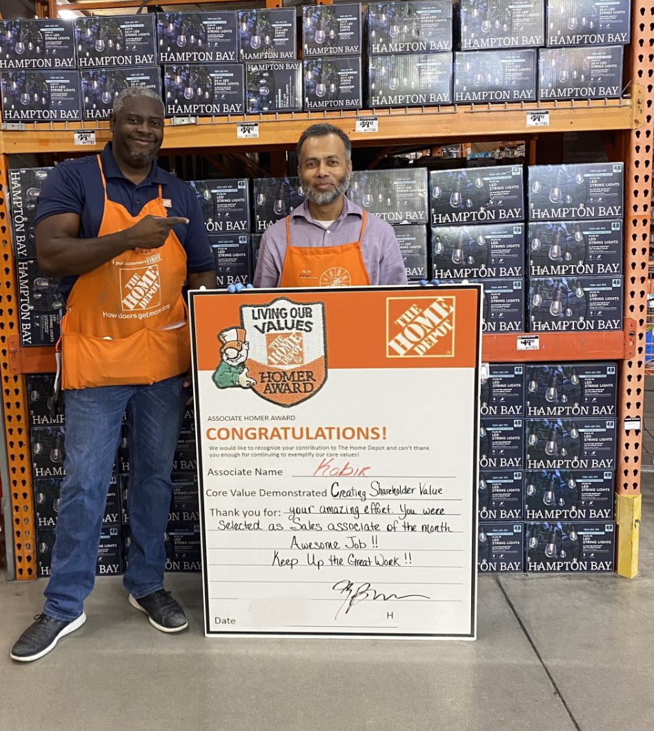 Everyone put your likes together for Kabir!!! Kabir has been with us for less then 6 months and is already making a major impact in D27. Thanks for all that you do!!! #LivefromLaurel #SalesAOTM #2571Proud