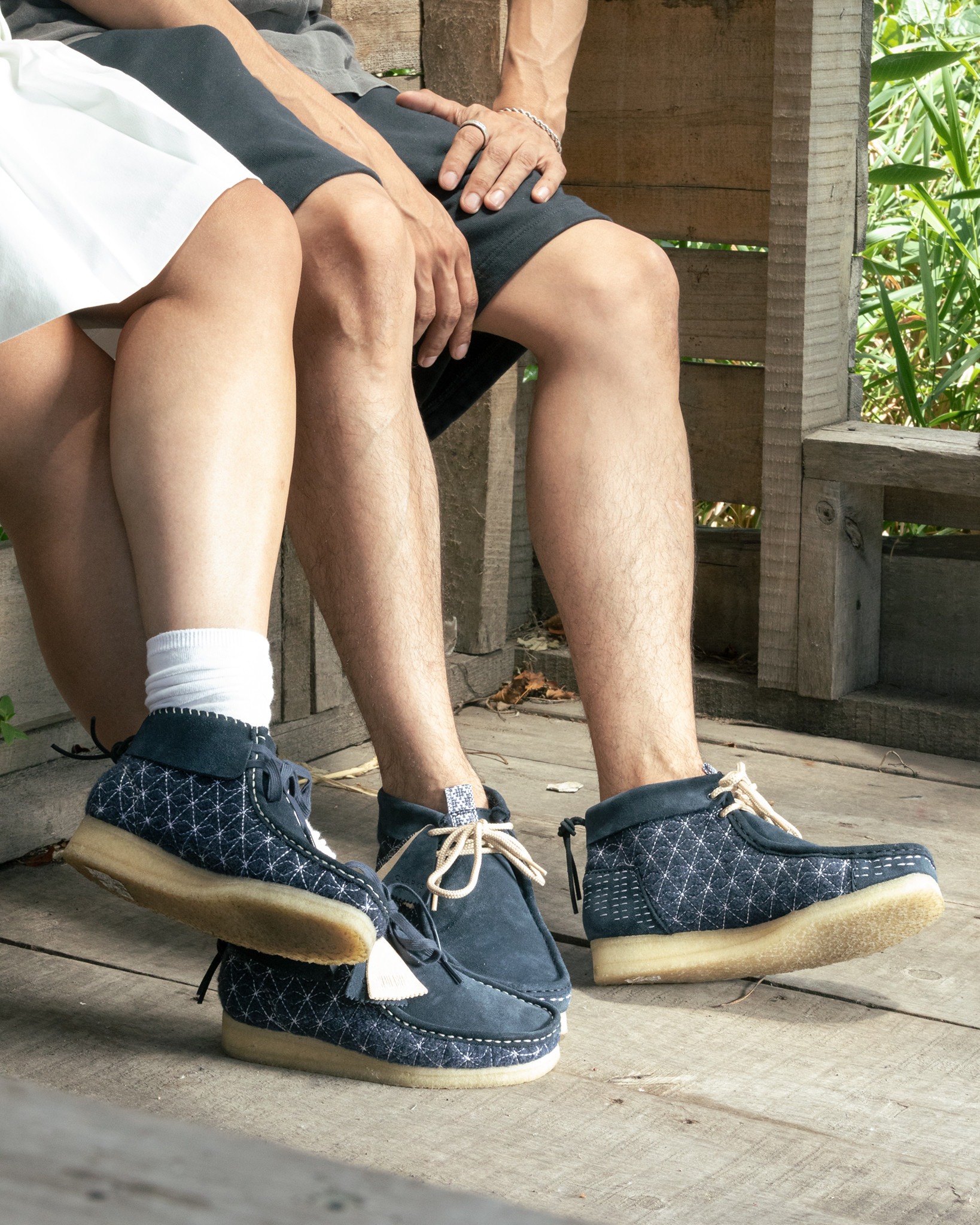 Clarks store wallabee indigo