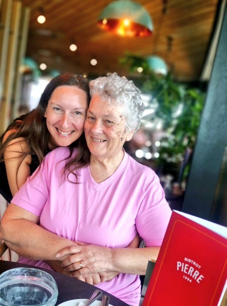 joncampling's tweet photo. Lovely lovely meal at @LeBistrotPierre #Eastbourne today with my wonderful MiL on visiting from Oxford.
โฅ๏ธ๐
Fantastic food and exellent service
Well Done Team BP ๐งโโ๏ธ
#WiseWizard #AmazingViews #Southdowns #BeachyHead #HapptlyDeatheater https://t.co/mb1PIAWdl9 https://t.co/a7zKxeS0yH