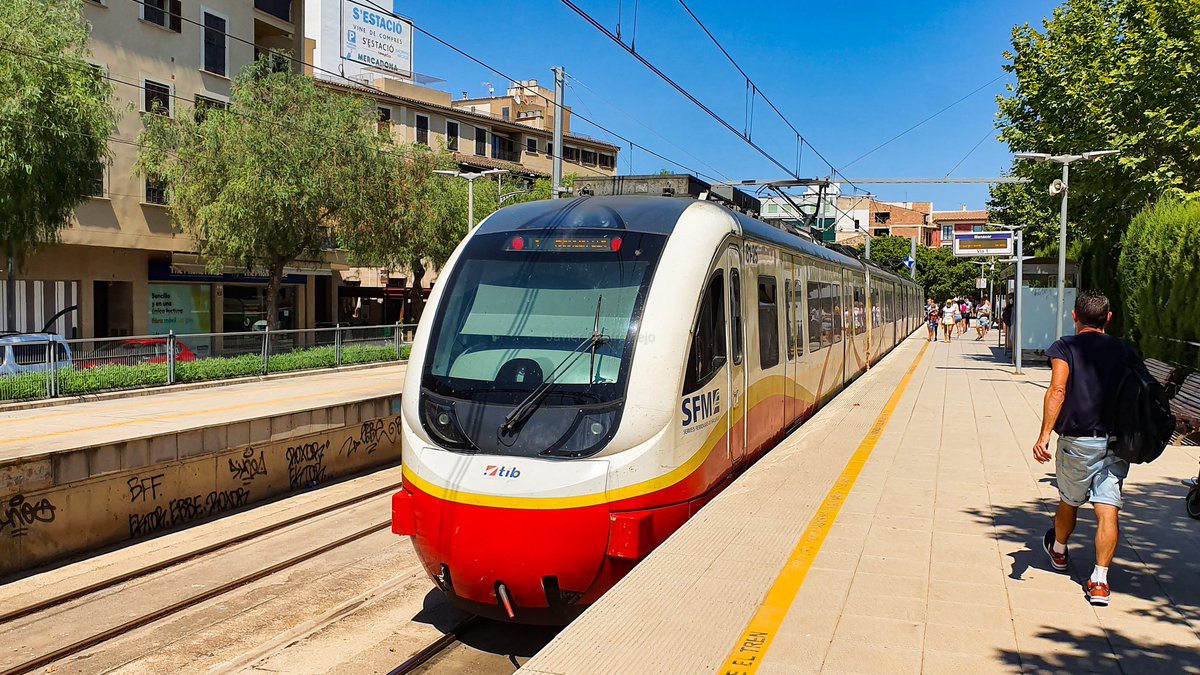 javier_cstbrv's tweet photo. 🌴🚆Aprovechando que estoy de vacaciones en Mallorca he venido a probar @sferroviarism en la línea T3 Manacor-Palma 

Ahí va un pequeño hilo con varias reflexiones del sistema

Nem-hi! https://t.co/iqDklQyxZT