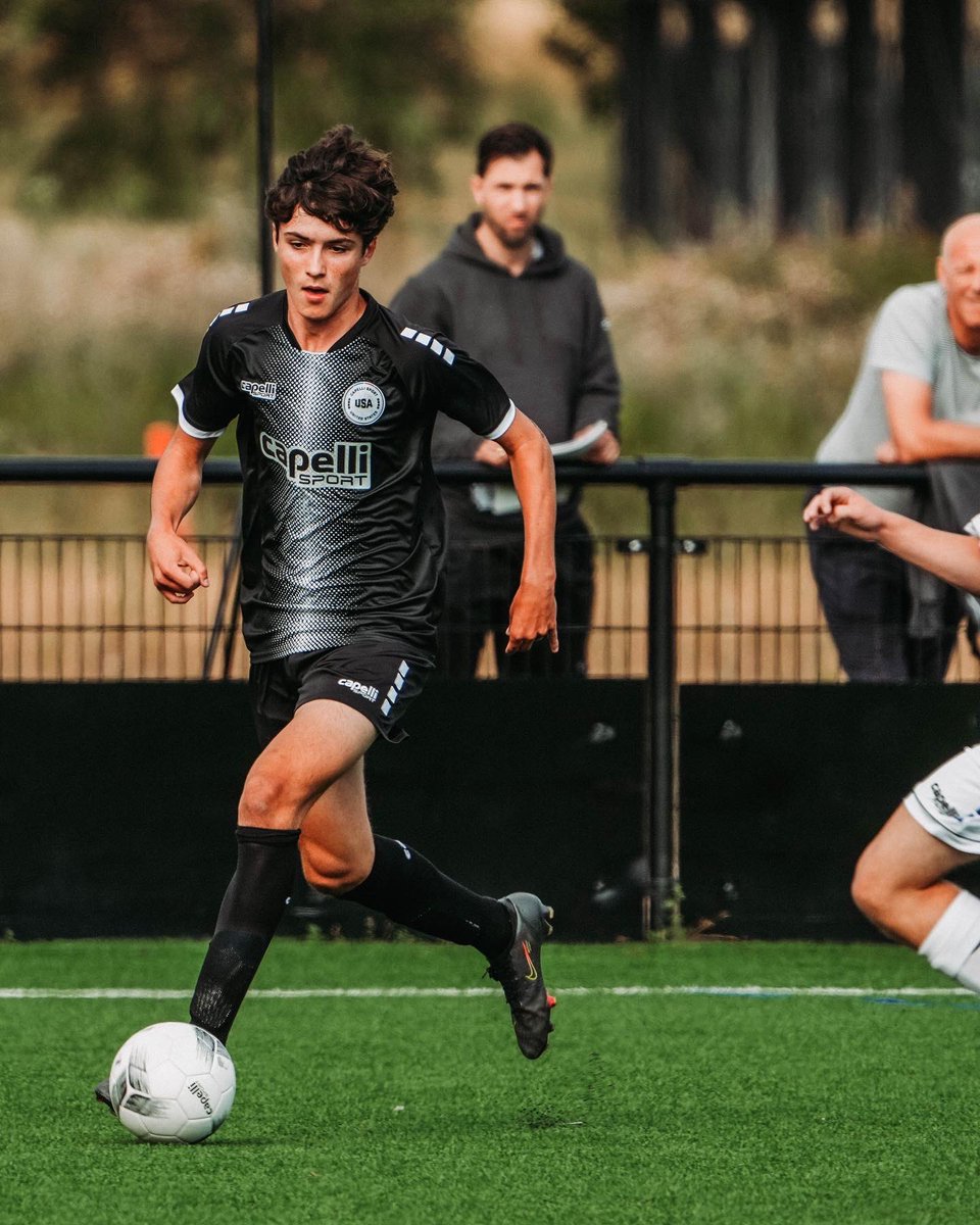capelli_s_plus's tweet photo. ◼️◼️◼️◼️ Capelli Sport Cup Denmark 2022: Game 12

Capelli Sport USA U17 wins 7-2 over HB Køge U17. Securing this win put the team in third place with a record of 2-1. 🥉

#capellisportcup #capellisportplus #capellisport https://t.co/OPh31BkQuH