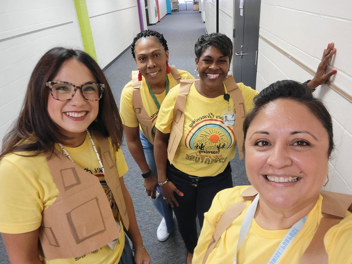BettyZavala0310's tweet photo. Our first morning back together as the #kaiserfamilia was amazing!  #learningawaits this school year and we are ready! 💪🤠💙 @Beckipollock @berryhazel17 @Mrs_Wright1913 https://t.co/wY2yaTiGW7
