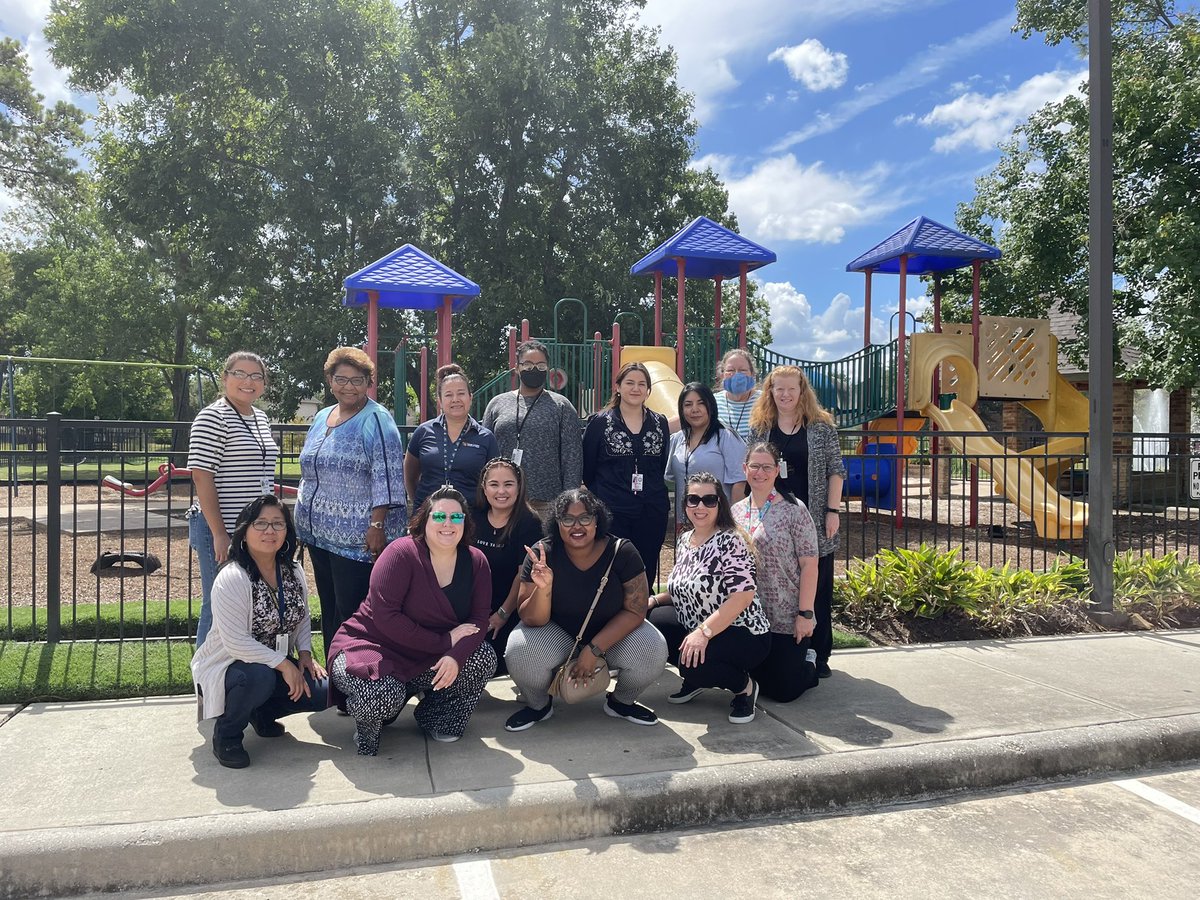 Becky_Hunt1's tweet photo. Park Lakes Special Services are ready for a great year of learning! @HumbleISD_PLE https://t.co/zKIUmG1sTb