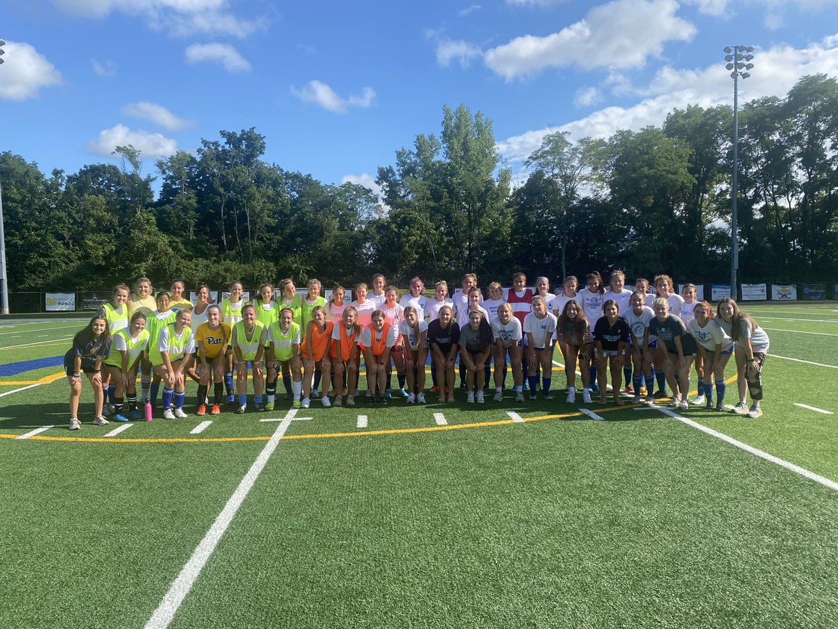 2022 Alumni Game!  What a great night to see some legendary Warriors take the field once again.  Thanks to all for making it another special time!  Once a Warrior, always a Warrior!!