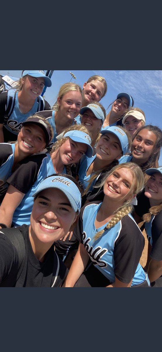 A_Houlihan2024's tweet photo. All I have to say is… WOW! What an incredible way to end our season! We finished 7th in the @PGFnetwork Nationals. We sure did battle it out in all 10 games and I couldn’t be more proud of this team… until next season!! @ILChillGold #GetChilly 🐧💙 https://t.co/cUICZ2xb2o