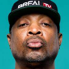 Happy Birthday to the Malcomb X & Dr. King of Rap, Mr.Chuck D, Best known as the founder, leader and frontman of hip hop group Public Enemy with Flavor Flav, Chuck D helped create politically & socially conscious hip hop music in the 80s. (SHOW HIM UR LOVE)!🎂🫡💫Bootsy baby!!!🤩
