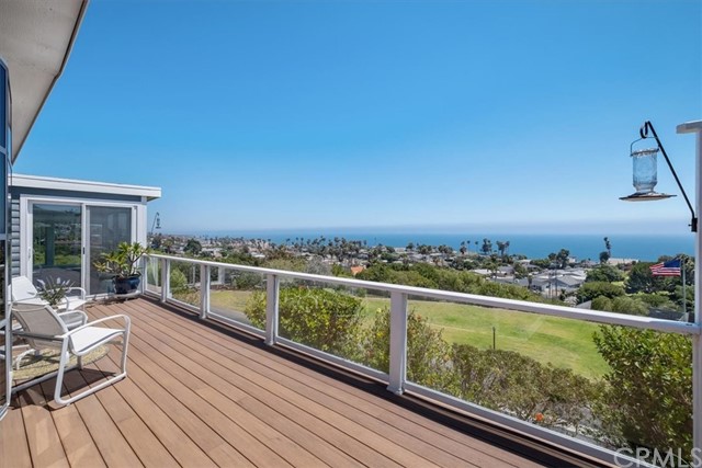 dancohousing's tweet photo. Just Sold!!  Beautiful home on the Palos Verdes, San Pedro border with unobstructed views of the Paicifc Ocean and Catalina. https://t.co/vwFfkfnjEq
#dancohousing #palosverdes #rebroker #regaent #sanperdo #larealestate #larebroker #lareagent #homesweethome https://t.co/jxMvDV0J1p