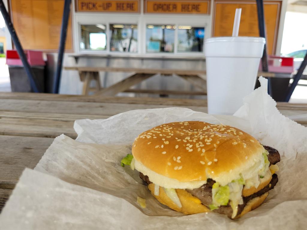 If you're gonna go to Titans practice at O-G, you need a suitable lunch!