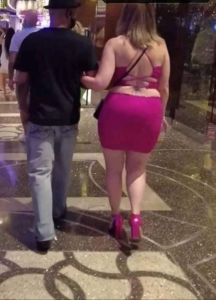 مظهر تحرري و تخلص من لباس غطى مفاتن خلقت لذة للأعين