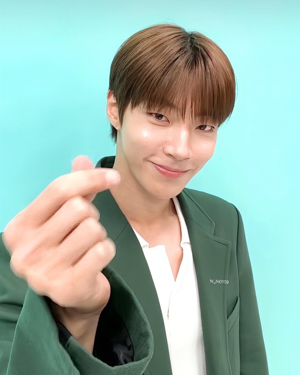 hi_hi0119's tweet photo. #황인엽
#HwangInYoup #2022HWANGINYOUP1stFanMeetingInSingapore #FanMeeting #TheSoundOfMagic #WhyHer #IMCGroupAsia #IMCLiveGlobal #ITCSystems #ElevenProductions #IPSGroup #CapitolTheatre #AllAccessAsia #CreatingLiveExperiences https://t.co/spzzNpIg1n