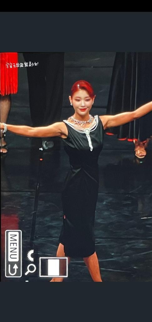 yunszuha's tweet photo. XIAOTING'S ARMS... WE MUST STAY FOCUS https://t.co/HB89tQhG55