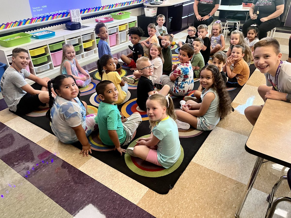 heather_keal's tweet photo. Kindergarten Camp at @MayfieldTweets is under way! Check out these 24 cuties and their sweet teachers! We know you are going to love learning allll about kindergarten the next 3 days.💜 #MiddieRising #MayfieldStrong https://t.co/PDpsp4xCRt