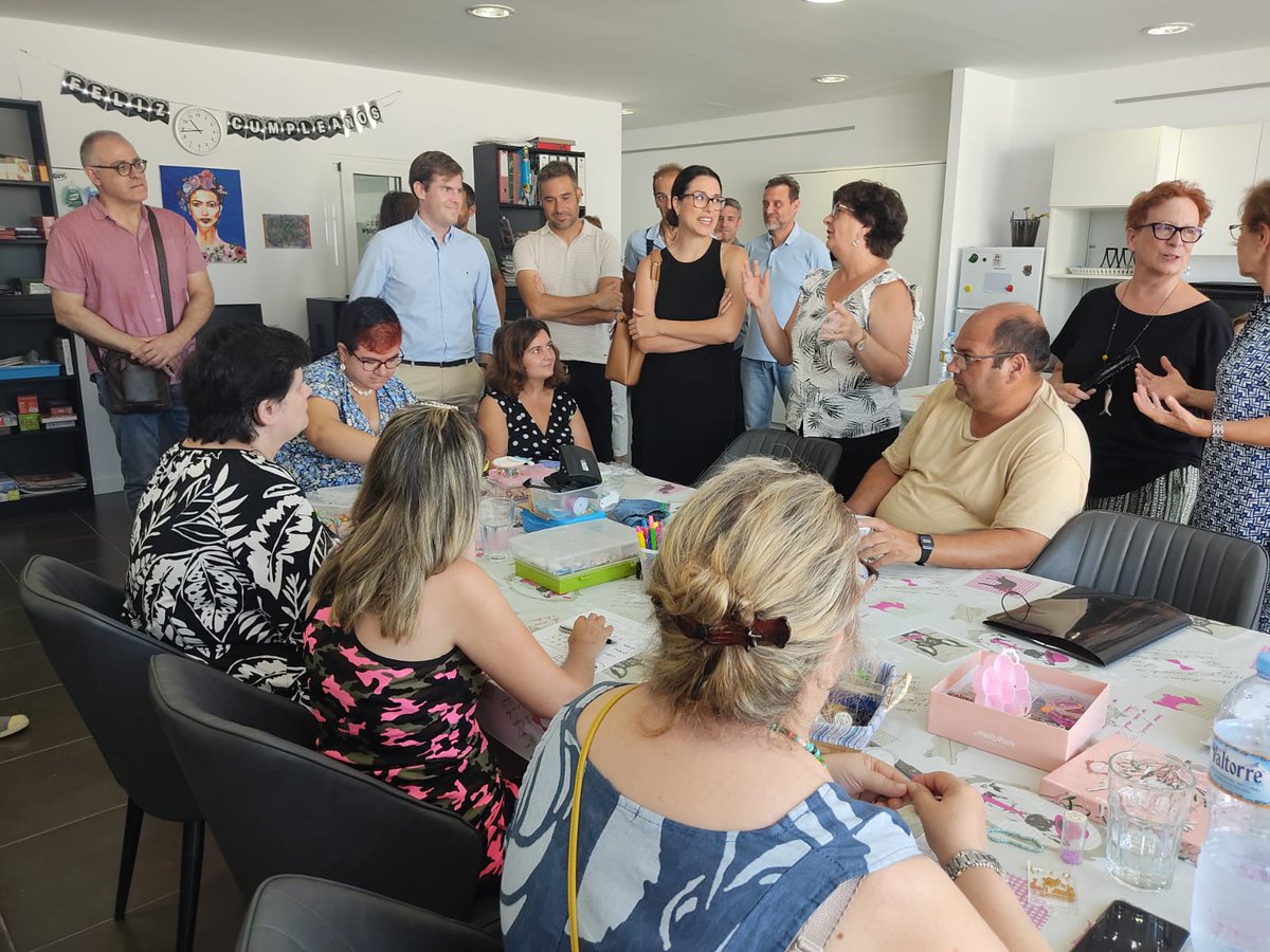 gerardfullana's tweet image. Hui he acompanyat a la Vicepresidenta del Consell, @AitanaMas i l&apos;Alcalde de Gata, Josep Costa, en la seua visita a les noves instal·lacions del centre d&apos;inserció social,TAPIS

Gran tasca de l&apos;Ajuntament i la @GVAinclusio en pro d&apos;una integració efectiva

#GovernsAmbCompromís