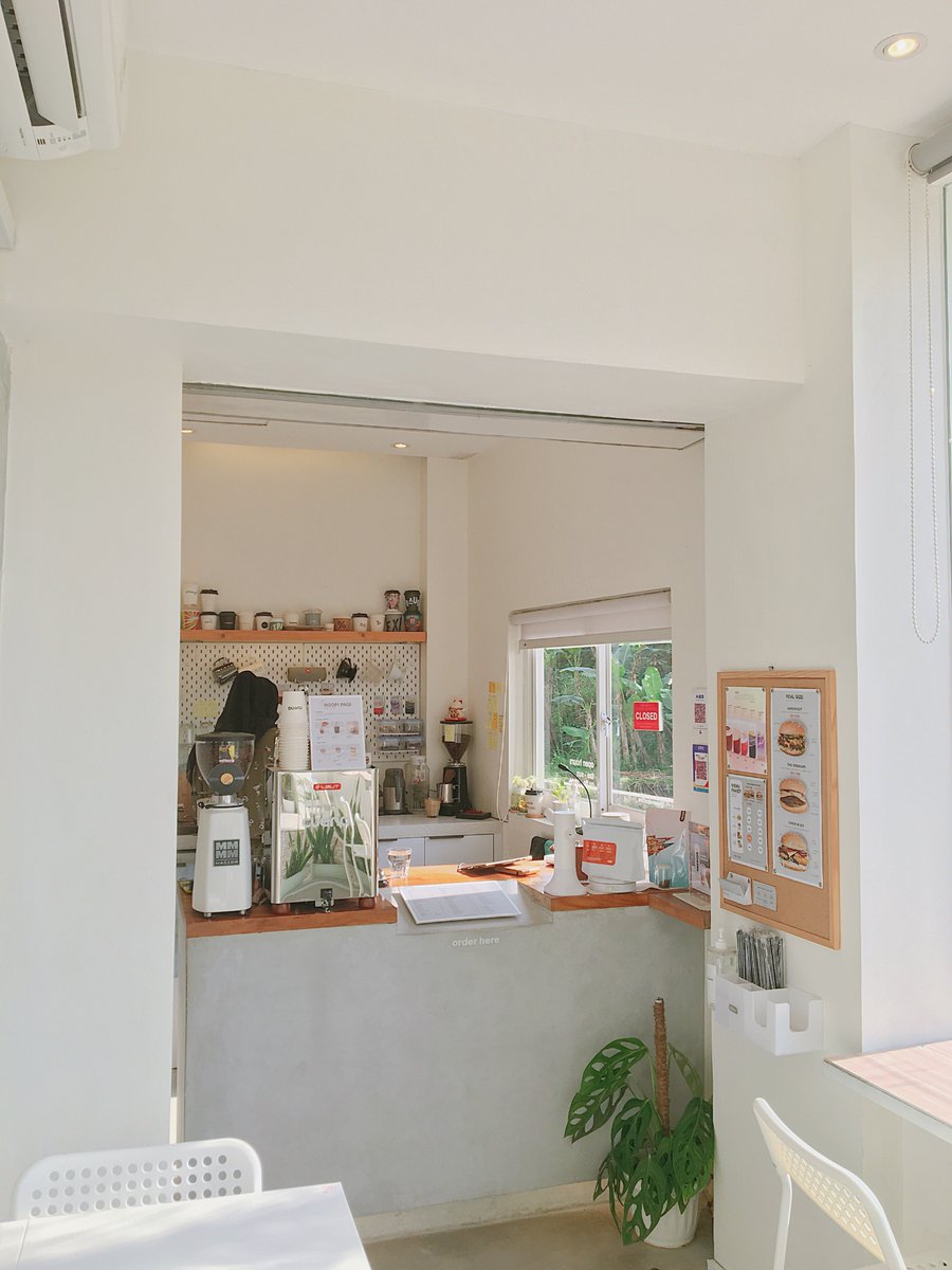 annovly's tweet photo. Cuena Coffee House
- https://t.co/mAmzzhRSMl

📍Perumahan Darussalam III No.C14, Jetis, Wedomartani, Kec. Ngemplak, Kab. Sleman, Yogyakarta https://t.co/aBvk1yefFW