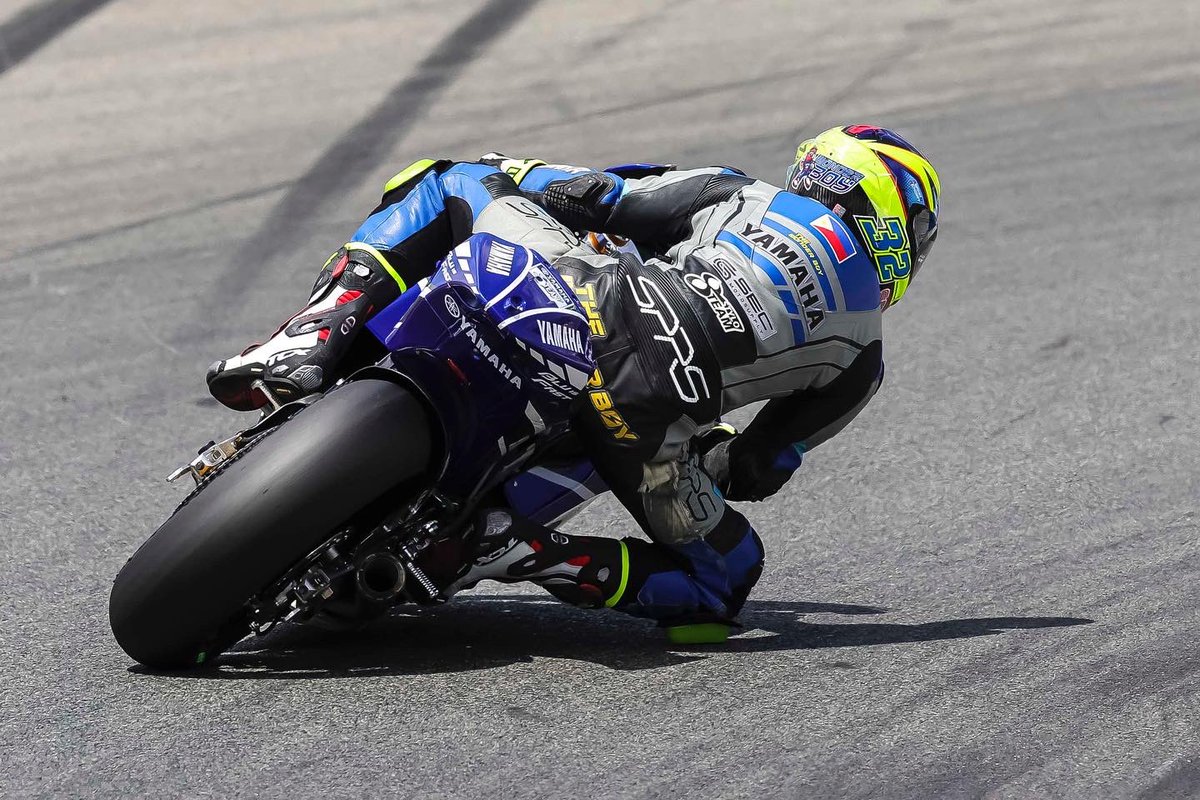 Team_Stylobike's tweet photo. •Ready to face a new week 🙌

•Listos para afrontar una nueva semana 🙌

@JuniorGP #JuniorGP @yamaharacingcom @AEscrig11 @mckinleykylepaz https://t.co/UVnsfjjAtN