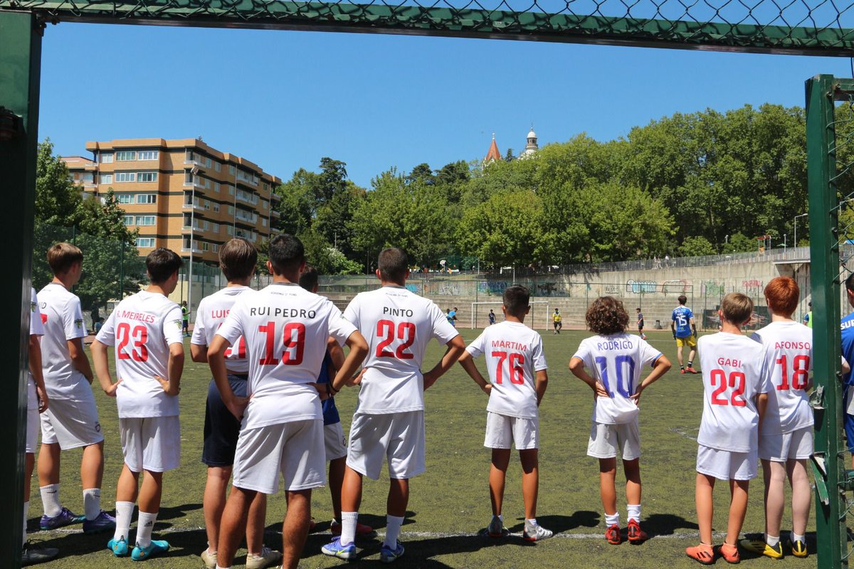 listakoae's tweet photo. As fotografias do nosso torneio de futebol já estão disponíveis para ti! Abre o link e recorda este dia! 
Somos KO 🧡🖤
https://t.co/y31Y7UjWaI https://t.co/AUel3TOztU