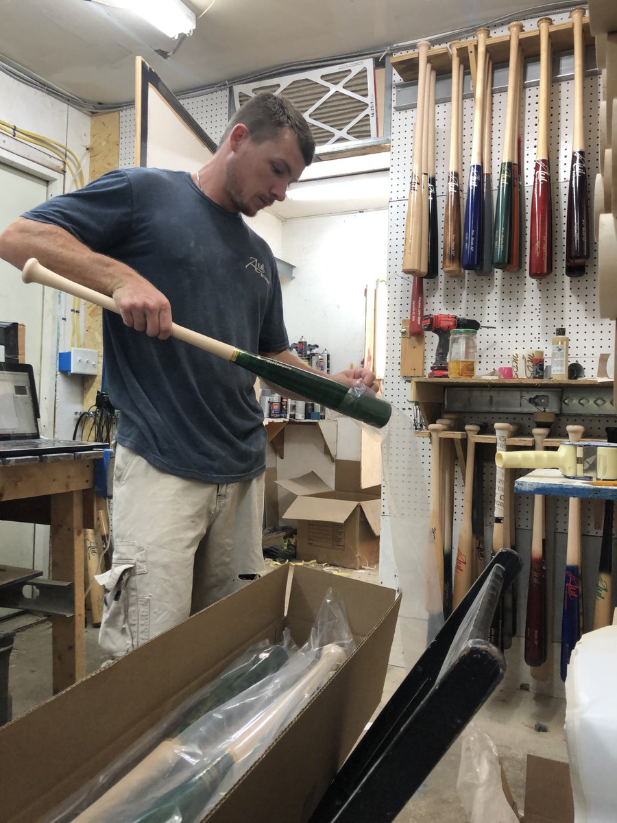 AulBatCo's tweet photo. Pack em and rack em! #SmallBusiness #custom #baseball #bats #handsplit #strengthfromwithin #trophy #adult #youth #pro #elite #swingaulornothing https://t.co/cTPRVNEJp9