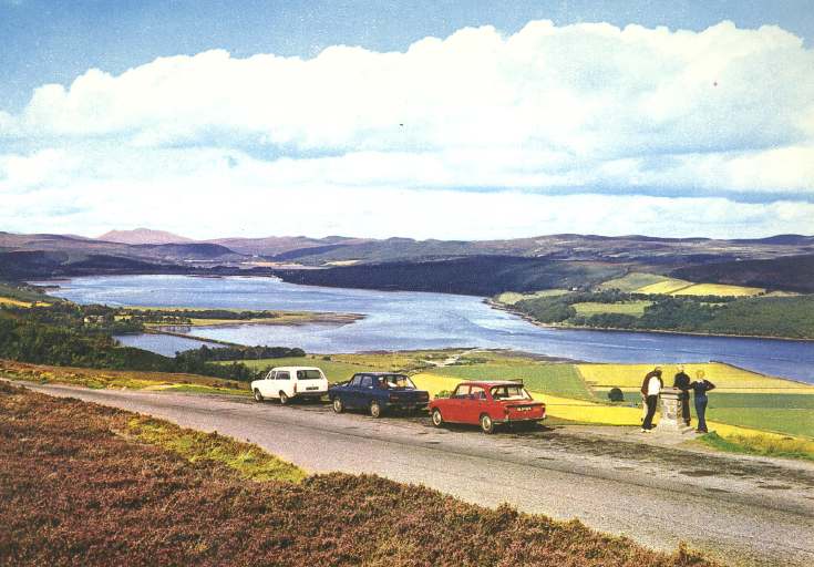 HistorylinksC's tweet photo. This fabulous view taken at Struie viewpoint in 1950 by Mrs J.I.C. Mackay is one of the many postcards in the Historylinks archive that document for us today both those things that have changed over the years, and  those that remain the same... https://t.co/w5f1KVCPTI