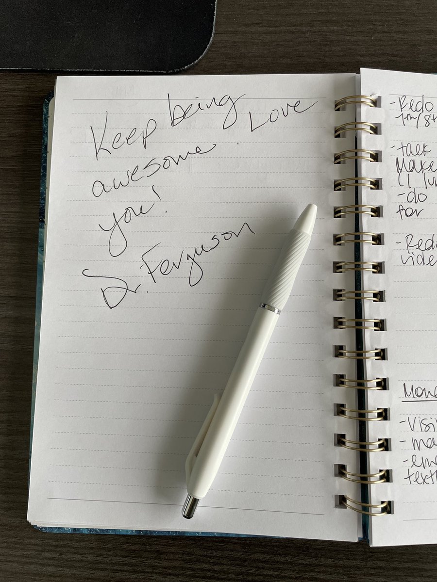 Calhoun_RE's tweet photo. She even makes sure to stop by the library to leave words of encouragement. I love being in a district that is so supportive of the library starting from the very top! @PISD_Libraries https://t.co/L7bOCv18P8
