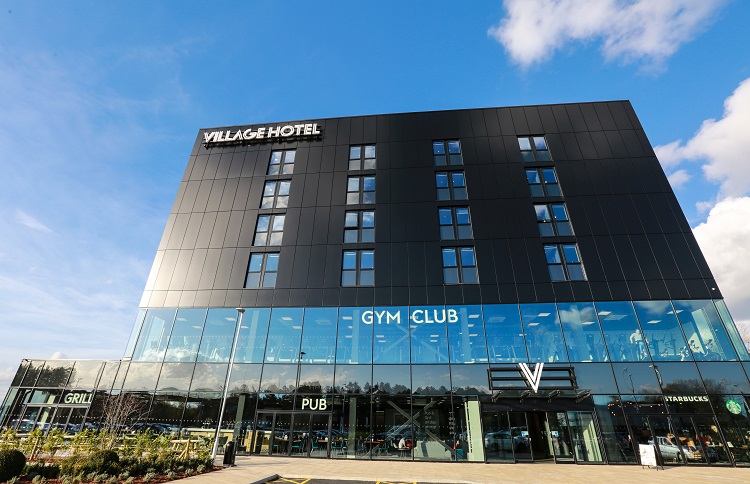 Hoteliers call on <a href="/RishiSunak/">Rishi Sunak</a> or <a href="/trussliz/">Liz Truss</a> to cut VAT hospitalityandcateringnews.com/2022/08/hoteli…