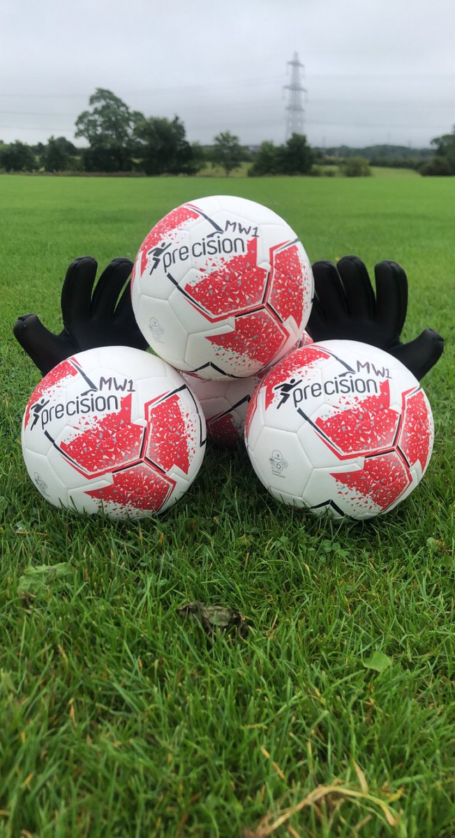 MW1Goalkeeping's tweet photo. 🧤SESSIONS NOW STARTED🧤

1-2-1 session are now underway! 
Additional Tuesday morning sessions now available throughout the school holidays. 
To book on either Saturday or Tuesday morning sessions, message the page privately for further details. https://t.co/fZr9UMfYj1