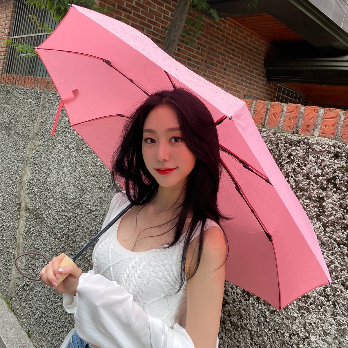 timeto_jisoo's tweet photo. 200801 서지수 인스타그램 
https://t.co/ZjUrDZCdyC
 #러블리즈 #Lovelyz #서지수 @Official_LVLZ @themysticstory https://t.co/mqnIhiogzJ