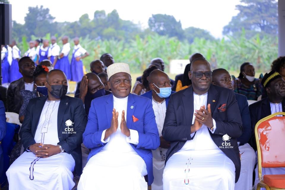 AMulyanyama's tweet photo. Yogayoga Ayi Ssabasajja Kabaka Muwenda Mutebi 
Wangaala Ayi Bbeene https://t.co/5o7J4NMLMX