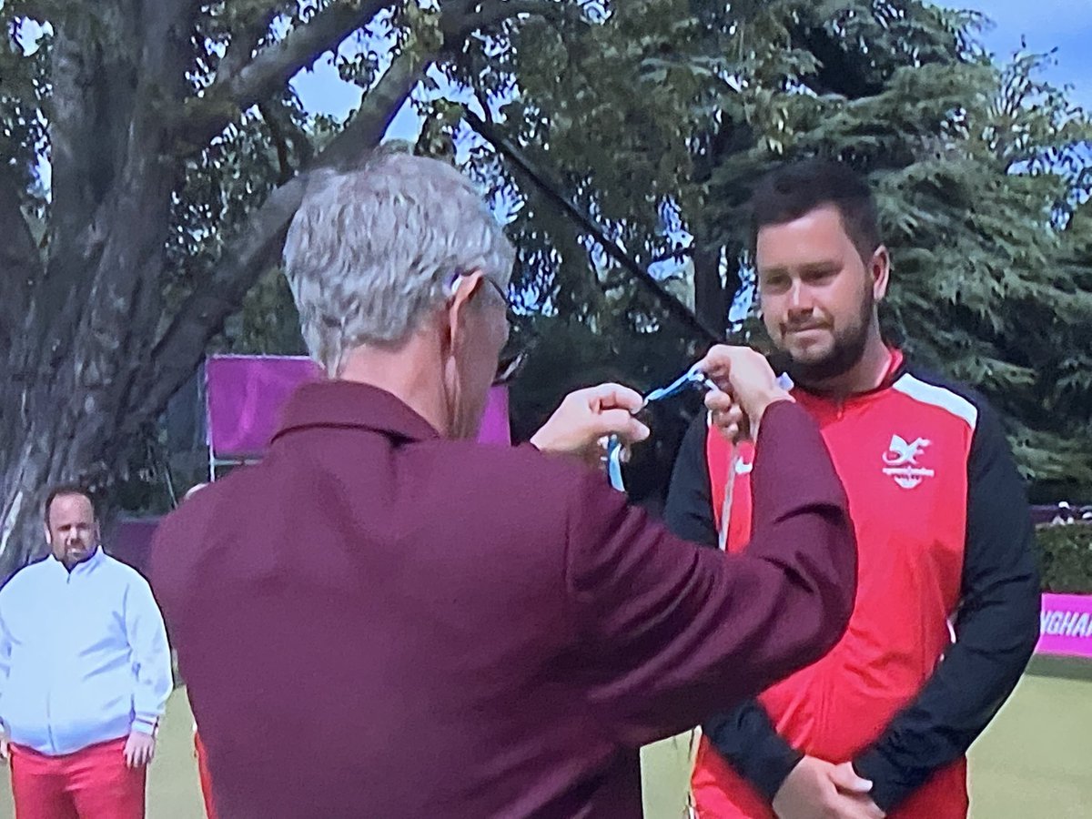 mdr3709's tweet photo. @swpolice I’m sure we all would like to congratulate Owen Dando on his bronze medal in the commonwealth games 👏👏👏👏👏 https://t.co/PvyXlRnxZY