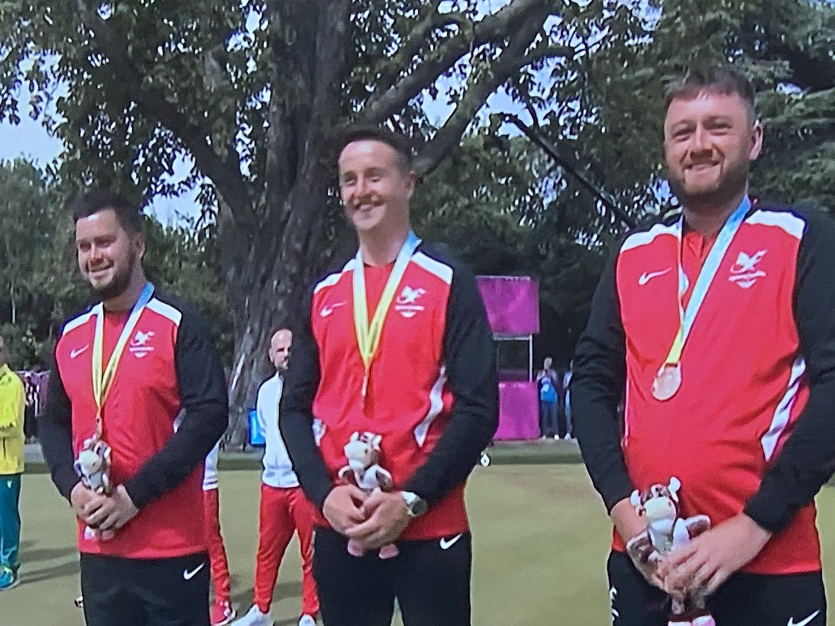 mdr3709's tweet photo. @swpolice I’m sure we all would like to congratulate Owen Dando on his bronze medal in the commonwealth games 👏👏👏👏👏 https://t.co/PvyXlRnxZY